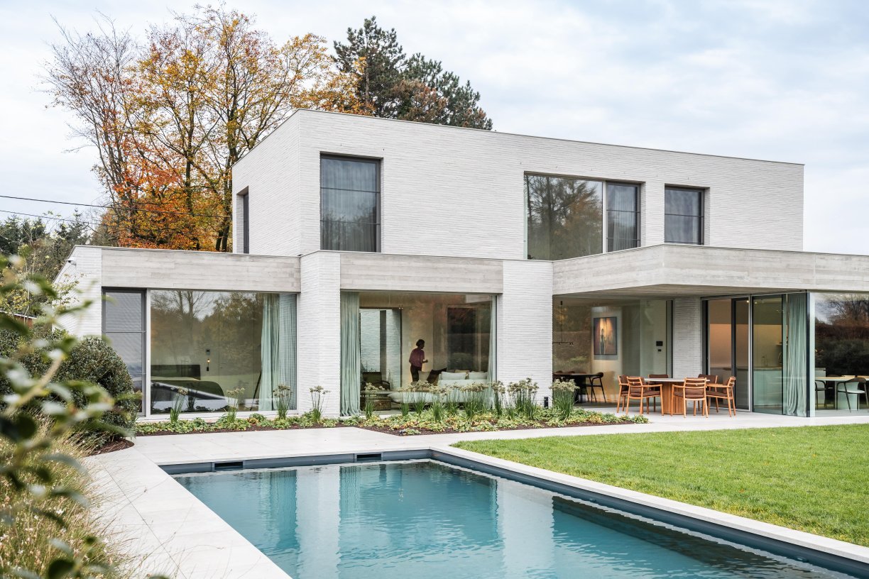 ©LUCID FACET R V Oud Turnhout 06 min