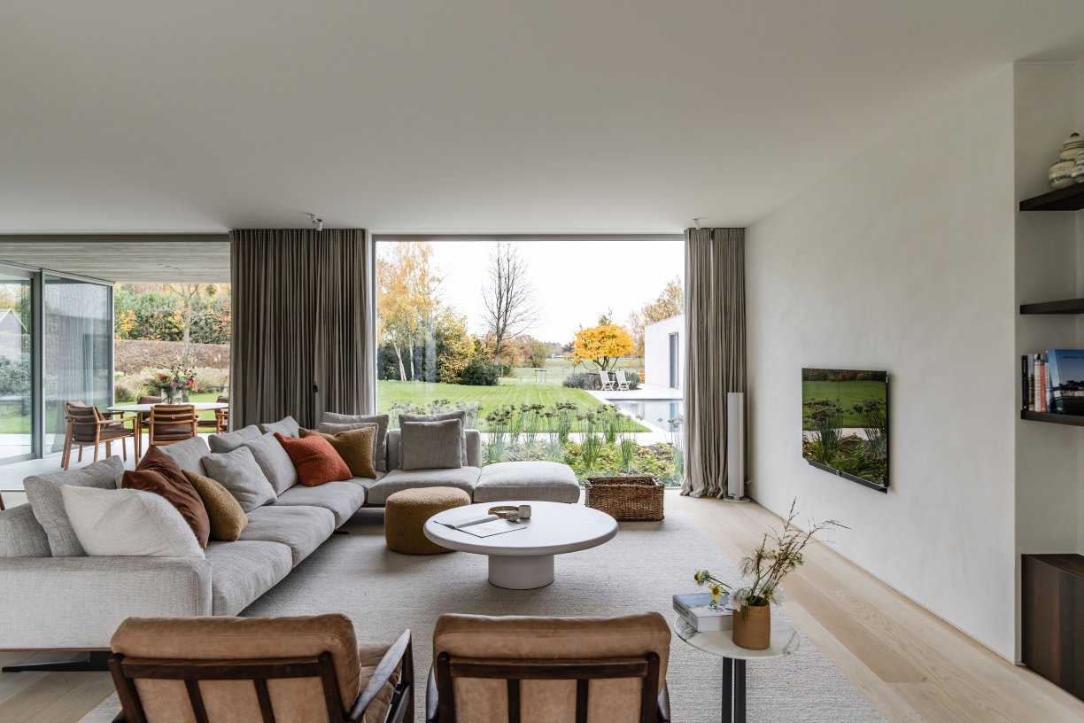 ©LUCID FACET R V Oud Turnhout 20 min