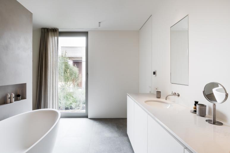 ©LUCID FACET R V Oud Turnhout 30 min